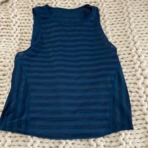 Lululemon tank top size 6